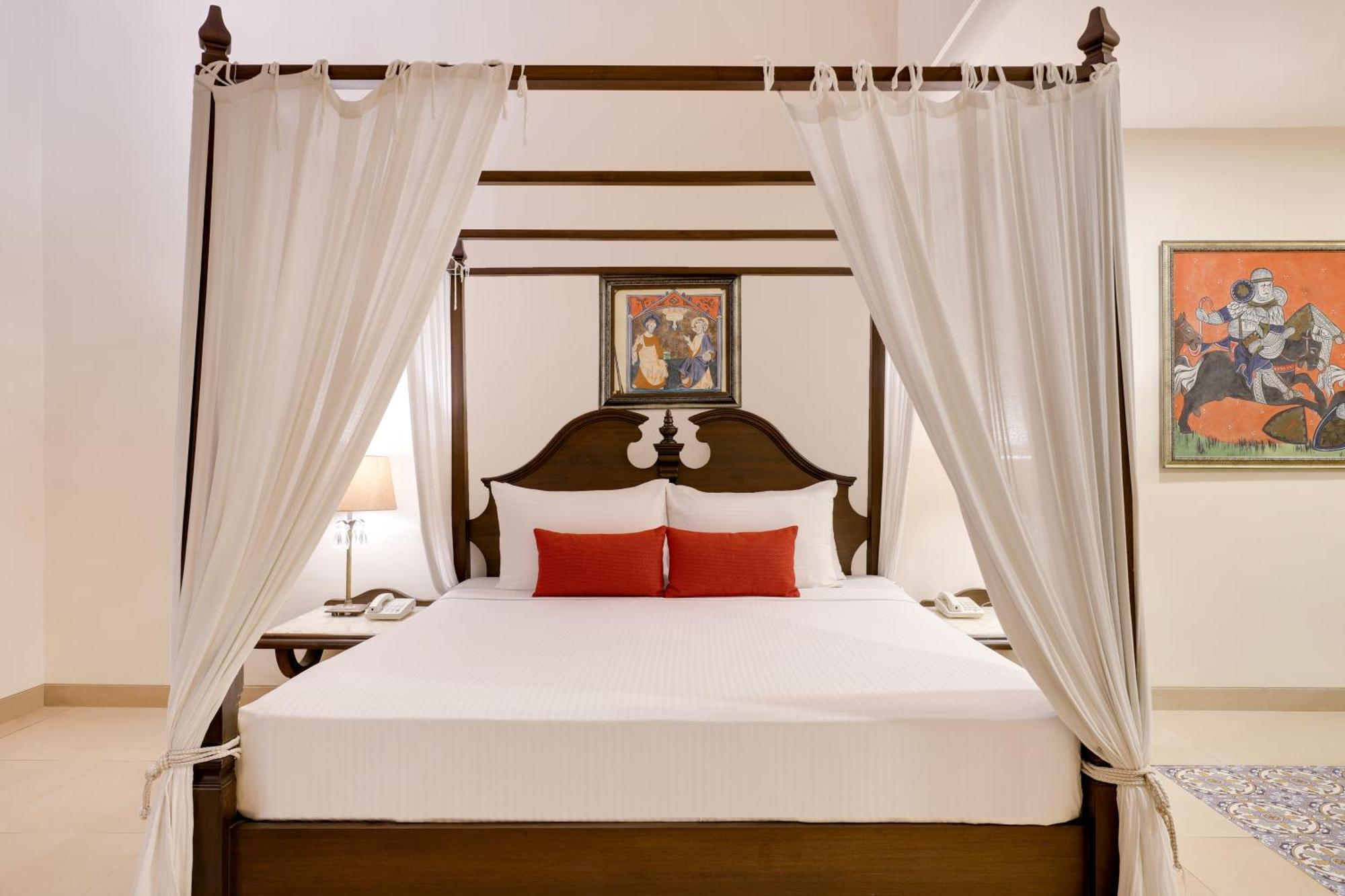 Lemon Tree Amarante Beach Resort, Goa Candolim Exterior foto