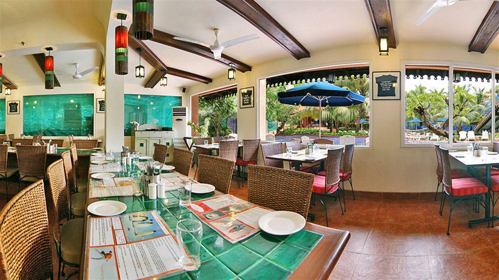 Lemon Tree Amarante Beach Resort, Goa Candolim Exterior foto